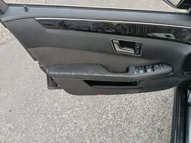 Mercedes-Benz E 200 CDI · Ano 2012
