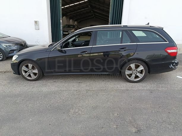 Mercedes-Benz E 200 CDI · Ano 2012