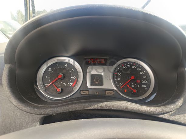 Renault Clio · Ano 2008