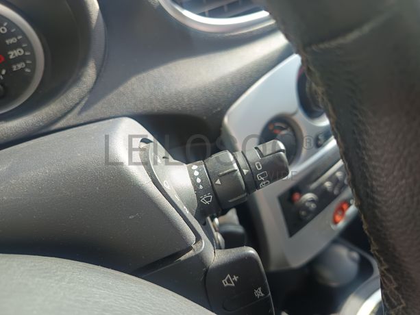 Renault Clio · Ano 2008