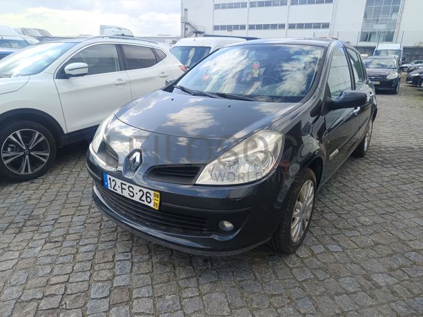 Renault Clio · Ano 2008
