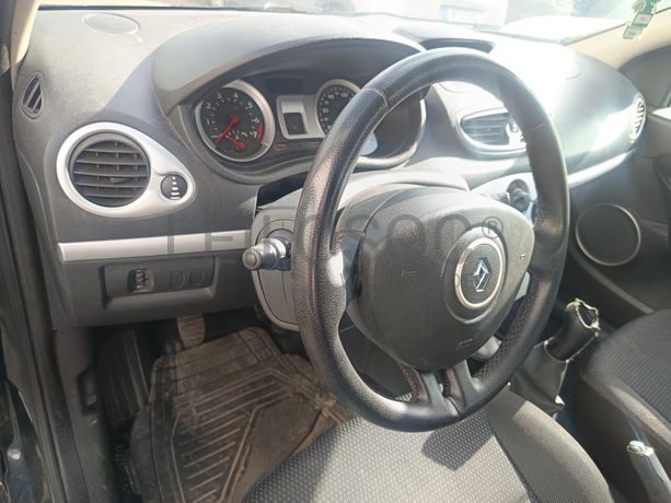 Renault Clio · Ano 2008