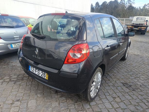 Renault Clio · Ano 2008