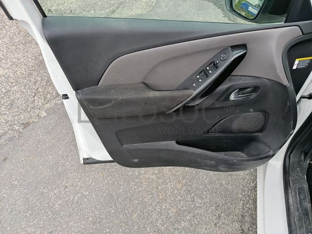 Citroën C4 · Ano 2017