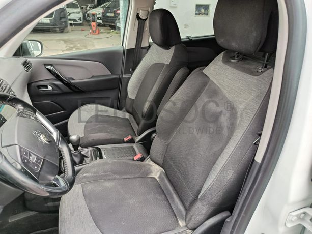 Citroën C4 · Ano 2017