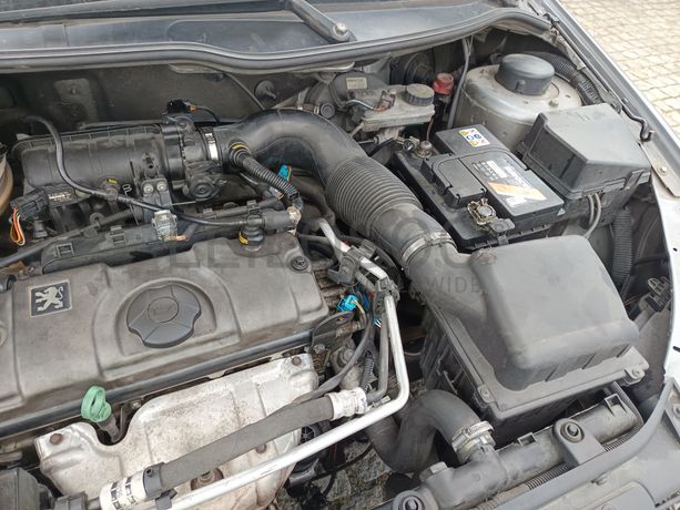 Peugeot 206 · Ano 2000