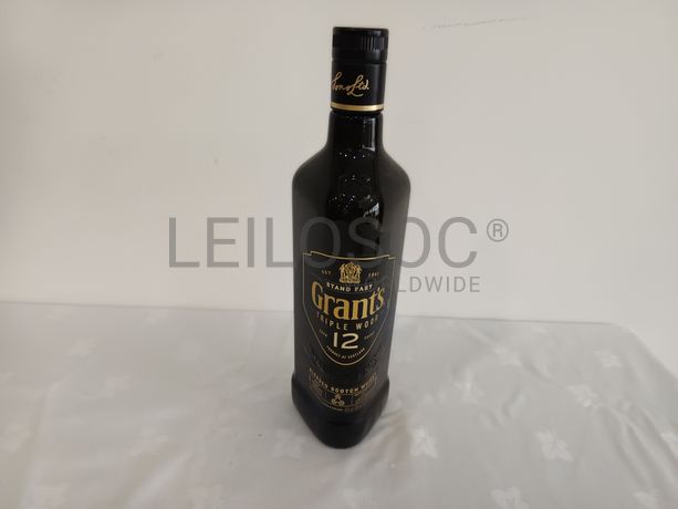 Garrafa de Whisky Grant's Triple Wood 12 anos