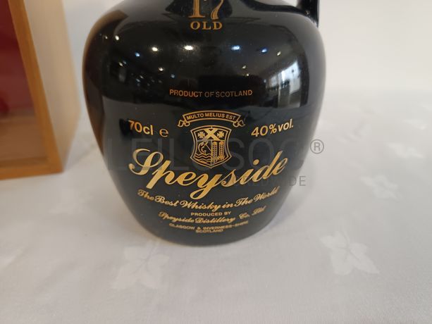Garrafa de Whisky Speyside 17 Anos