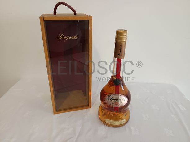 Garrafa de Whisky Speyside 21 Anos