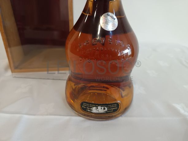 Garrafa de Whisky Speyside