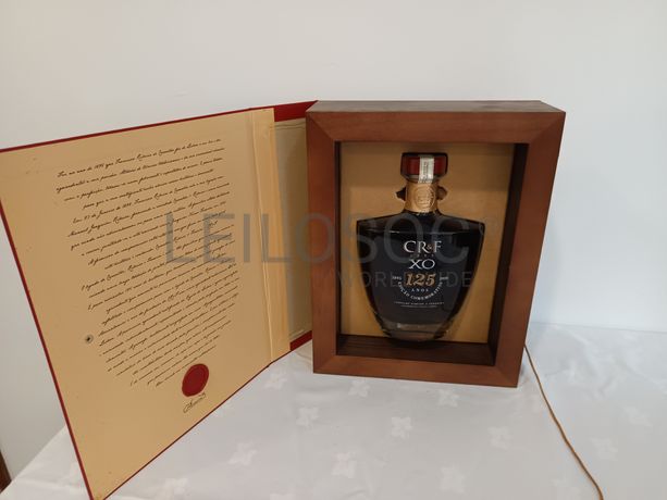 Aguardente Velha CR&F XO Edição Cmemorativa 125 anos