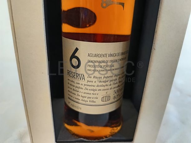 Aguardente Velha Adega Velha 6 Reserva
