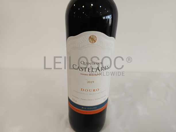 Garrafa de vinho tinto Quinta dos Castelares Douro 2019