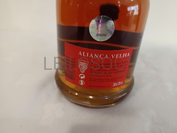 Aguardente Vínica Velha Aliança Velha, 38% Vol