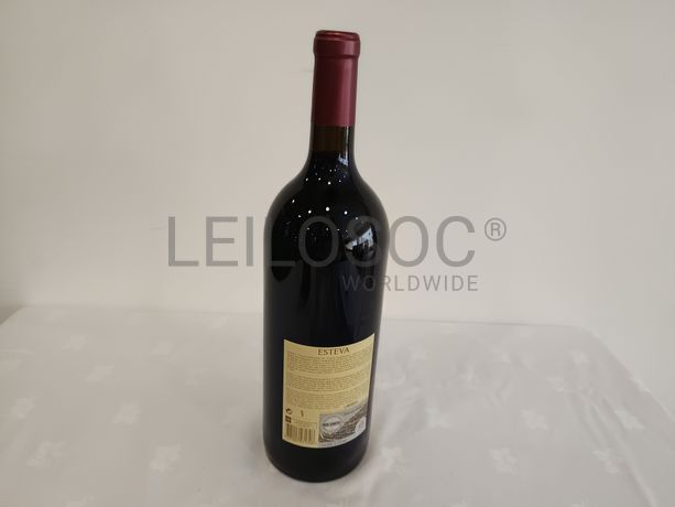 Garrafa de vinho tinto Esteva Douro 2000