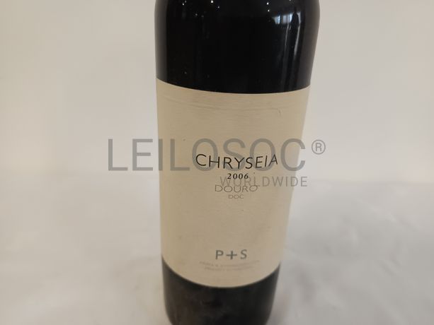 Garrafa de vinho tinto Chryseia Douro Doc 2006