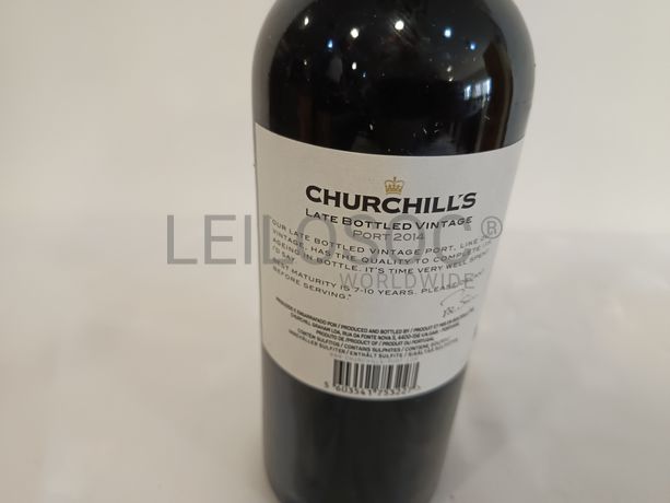 Garrafa de vinho do porto Chuchill's Late Bottled Vintage 2014