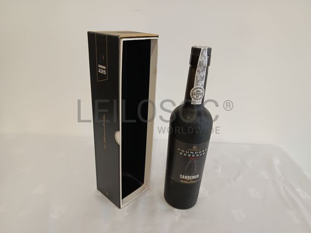 Garrafa de vinho do porto Founders Reserve, Sandeman