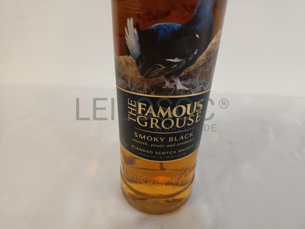 Garrafa de Whisky The Famous Grouse Smiky Black