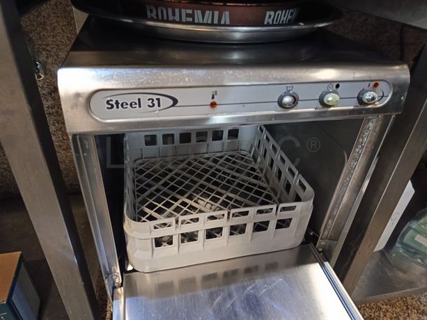 Máquina de lavar copos marca Steel 31