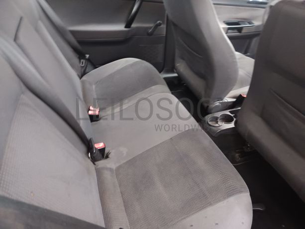Volkswagen Polo · Ano 2008