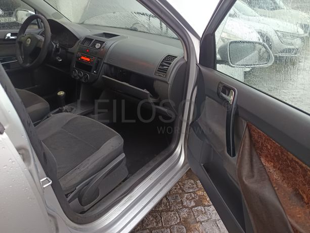 Volkswagen Polo · Ano 2008