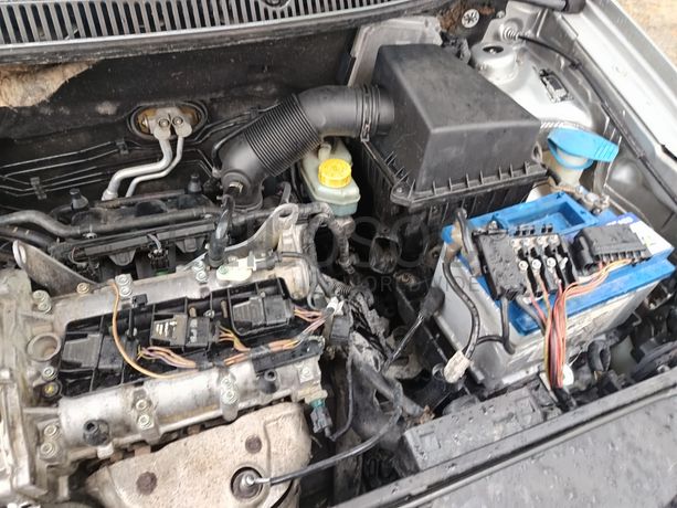 Volkswagen Polo · Ano 2008