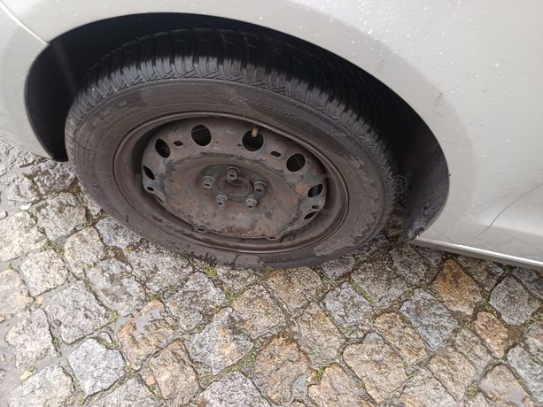 Volkswagen Polo · Ano 2008