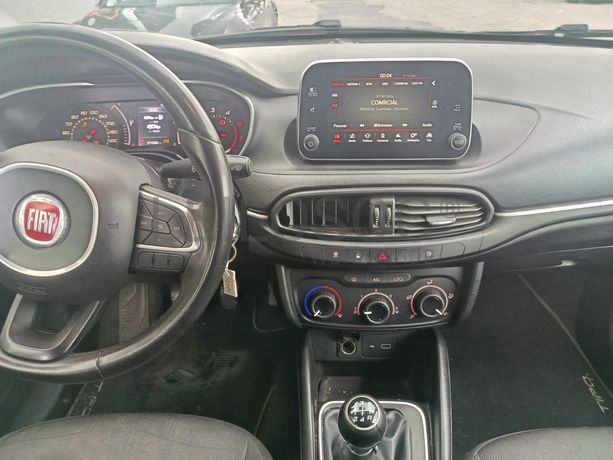 Fiat Tipo · Ano 2019