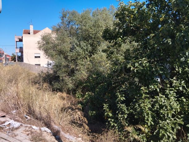 Terreno para Construção · Mina de Água, Amadora