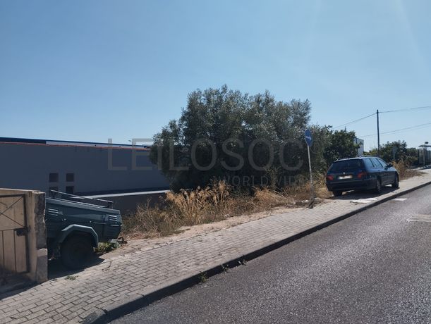 Terreno para Construção · Mina de Água, Amadora
