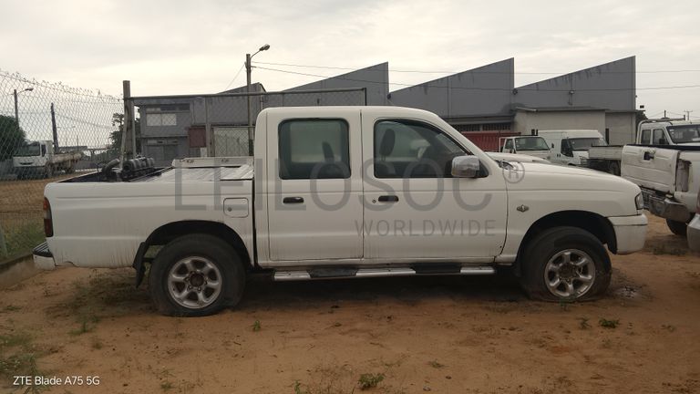 Mazda B2900 PICK UP 4*4 Cx Dupla SDX