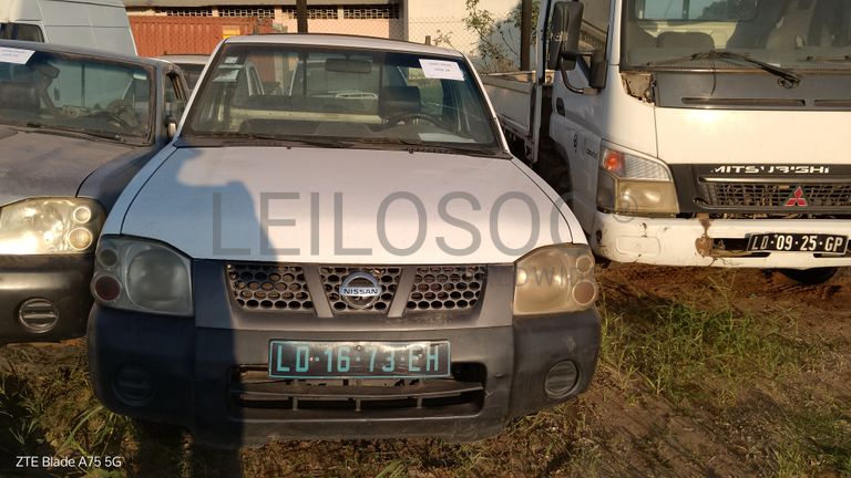 Nissan Hardbody 2WD SC TD27