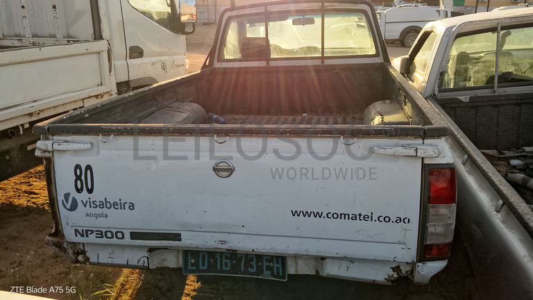 Nissan Hardbody 2WD SC TD27