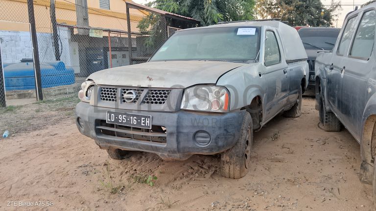 Nissan Hardbody 2WD SC TD27