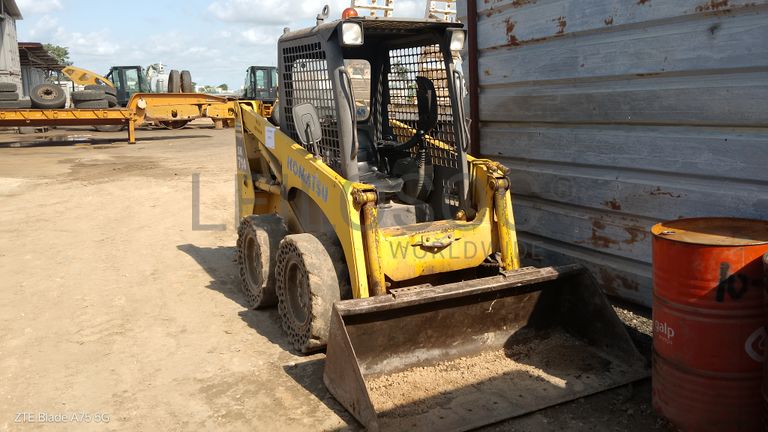 Mini Pa Carregadora Komatsu SK714