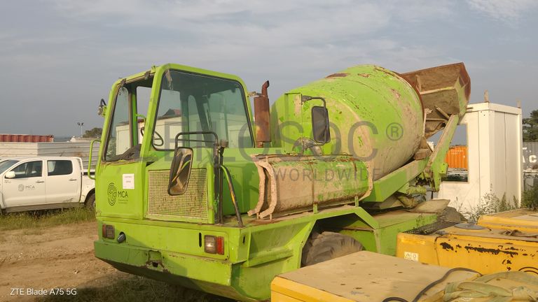 Auto Betoneira 3,500 lts Merlo DBM3500EV