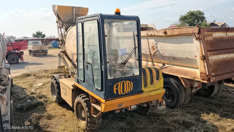 Auto Betoneira 3,500 lts Fiori DB350S