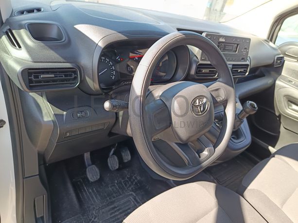Toyota Proace City · Ano 2021