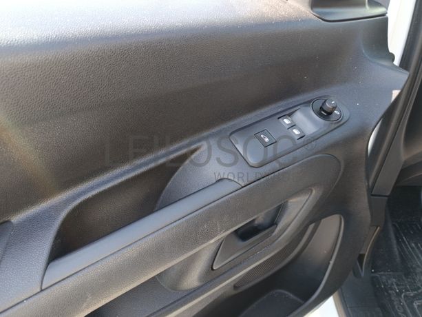 Toyota Proace City · Ano 2021