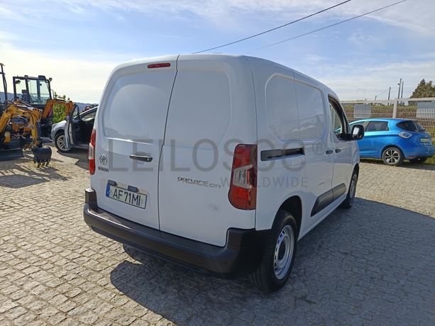 Toyota Proace City · Ano 2021