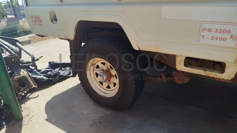 Toyota Land Cruiser 3,18m - 2013