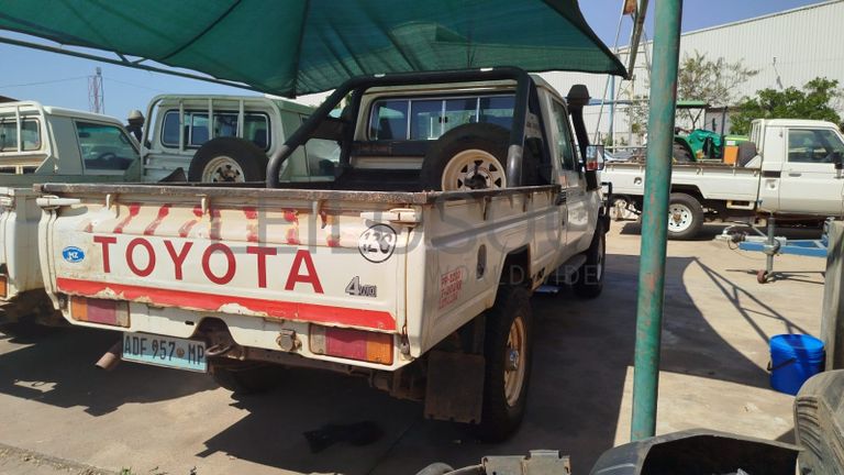 Toyota Land Cruiser 3,18m - 2013