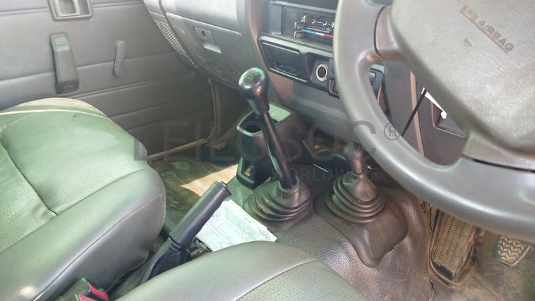 Toyota Land Cruiser 3,18m - 2013