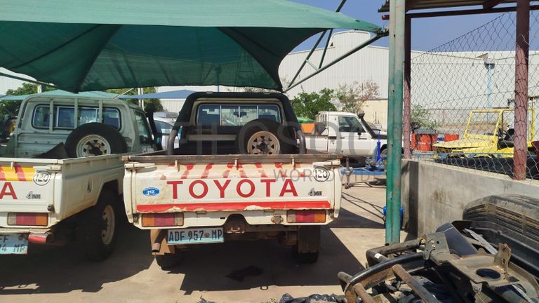 Toyota Land Cruiser 3,18m - 2013