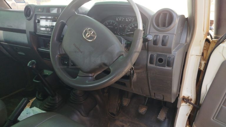 Toyota Land Cruiser 3,18m - 2013