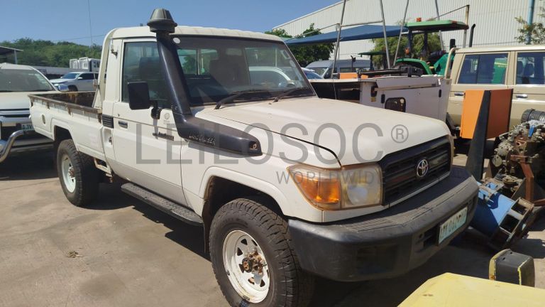 Toyota Land Cruiser 3,18m - 2013