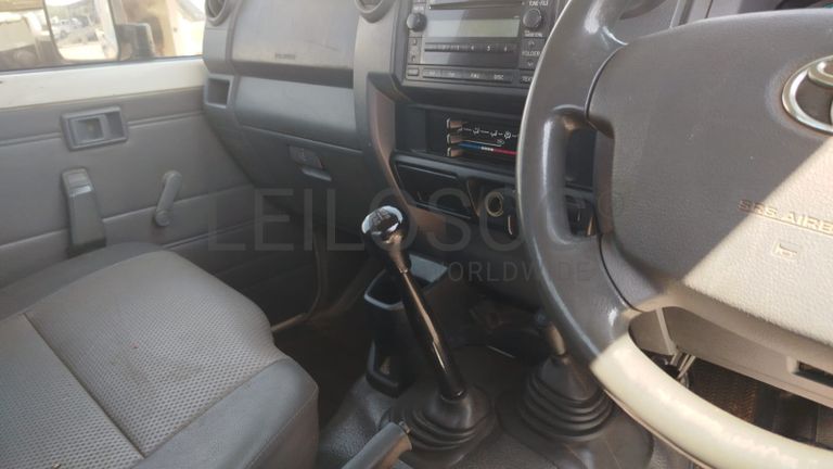 Toyota Land Cruiser 3,18m - 2013