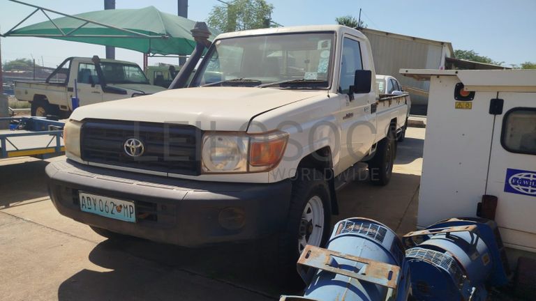 Toyota Land Cruiser 3,18m - 2013