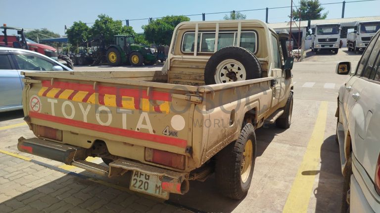 Toyota Land Cruiser 3,18m - 2015